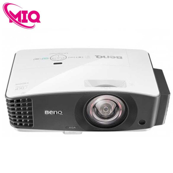 Máy chiếu siêu gần BenQ DX832UST